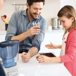 Brita Wasserfilter Marella Cool Blau 2,4 L -Geschäft Für Heimküche 190557 2981 7