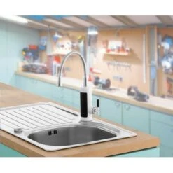 Easymaxx Warm Und Kaltwasserarmatur Mit Integriertem Durchlauferhitzer 3600 W -Geschäft Für Heimküche 4052926017378 4257 07 AB